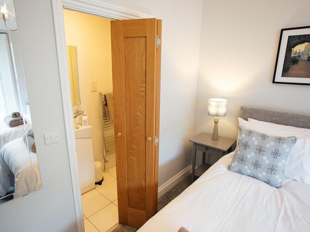 The Townhouse Hotel Tenby Room photo