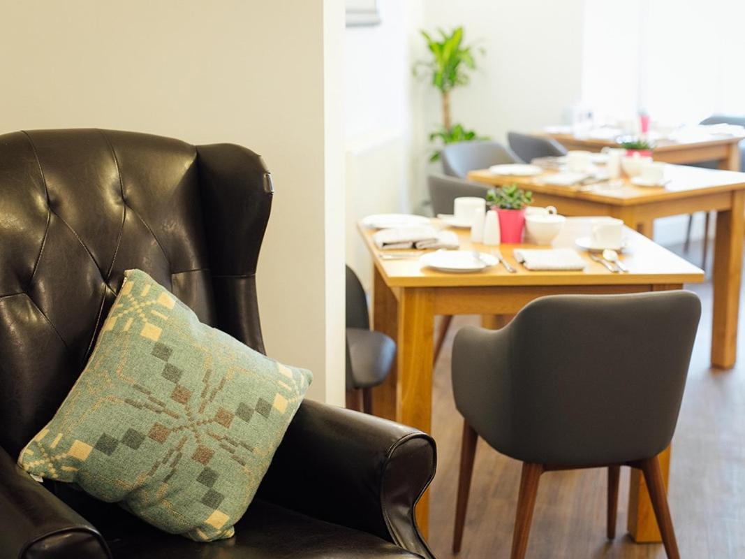The Townhouse Hotel Tenby Room photo