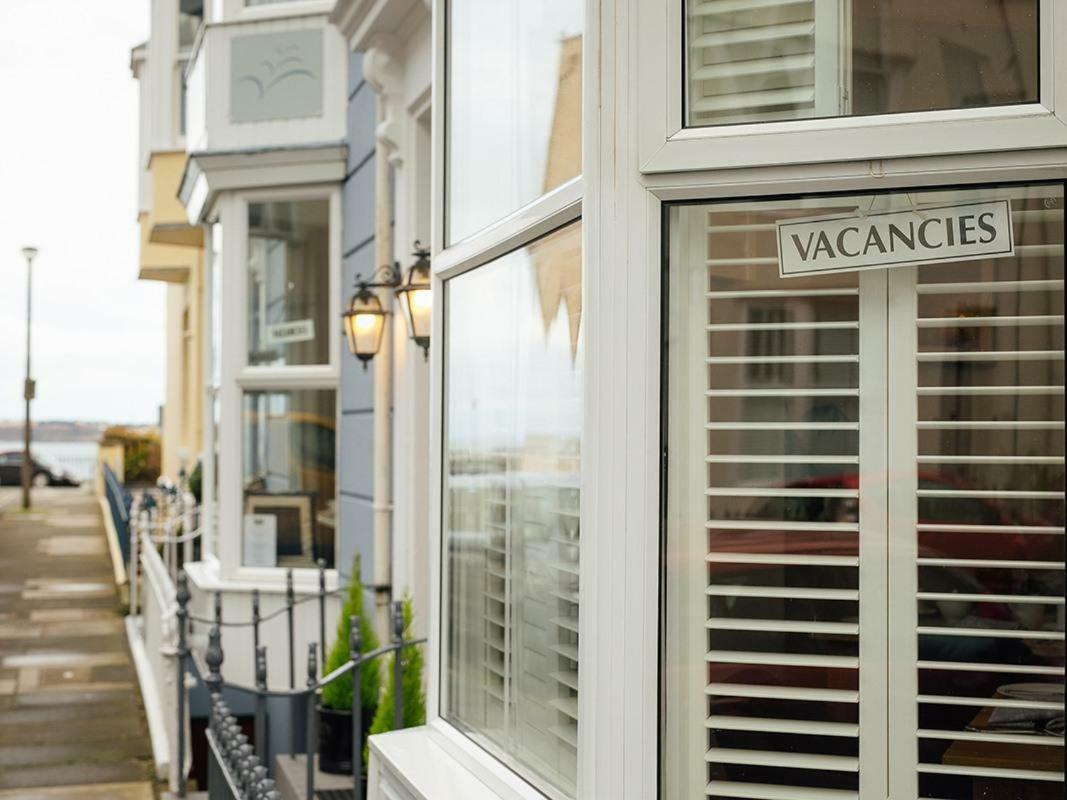 The Townhouse Hotel Tenby Exterior photo